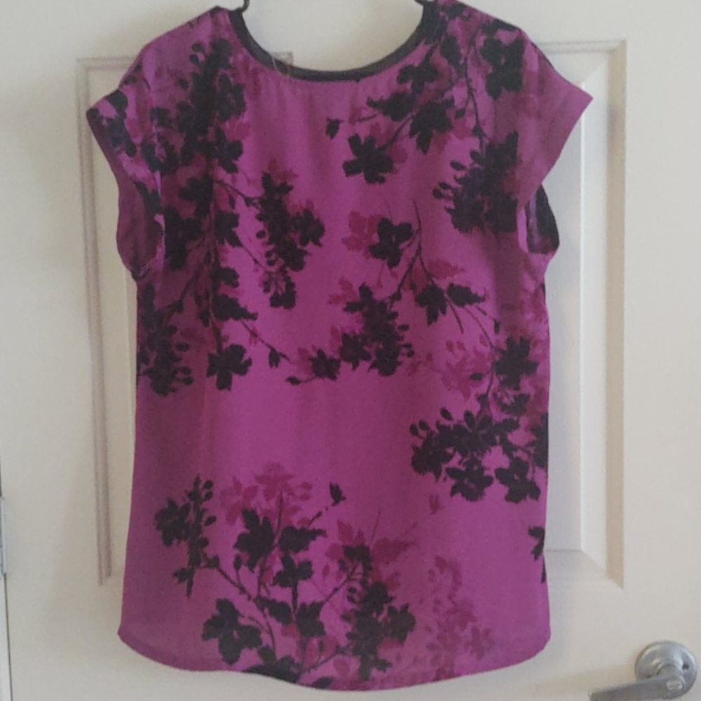 Worthington Chiffon Short-sleeved Blouse - Picture 3 of 3